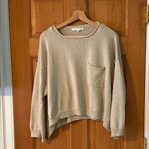 Lavender Sketch Size Medium Women's Light Tan Textured Crew Neck Sweater